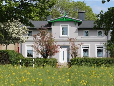 Ferienhaus - 6 Personen -  - Nienhäger Straße - 18211 - Börgerende-Rethwisch