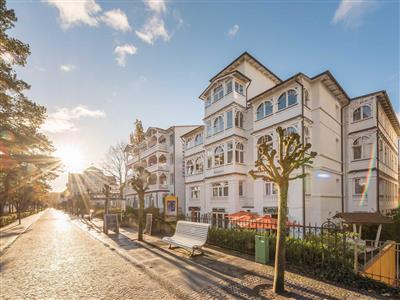 Ferienhaus - 2 Personen -  - Strandpromenade - 18609 - Binz