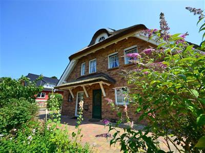 Ferienhaus - 7 Personen -  - Boddenstraße - 18586 - Groß Zicker