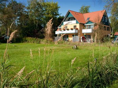 Ferienhaus - 3 Personen -  - Hülsenstraße - 18375 - Prerow