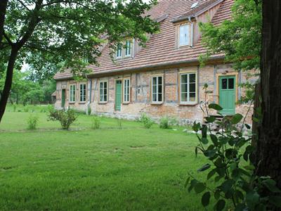 Ferienhaus - 3 Personen -  - An der Kirche - 18196 - Petschow